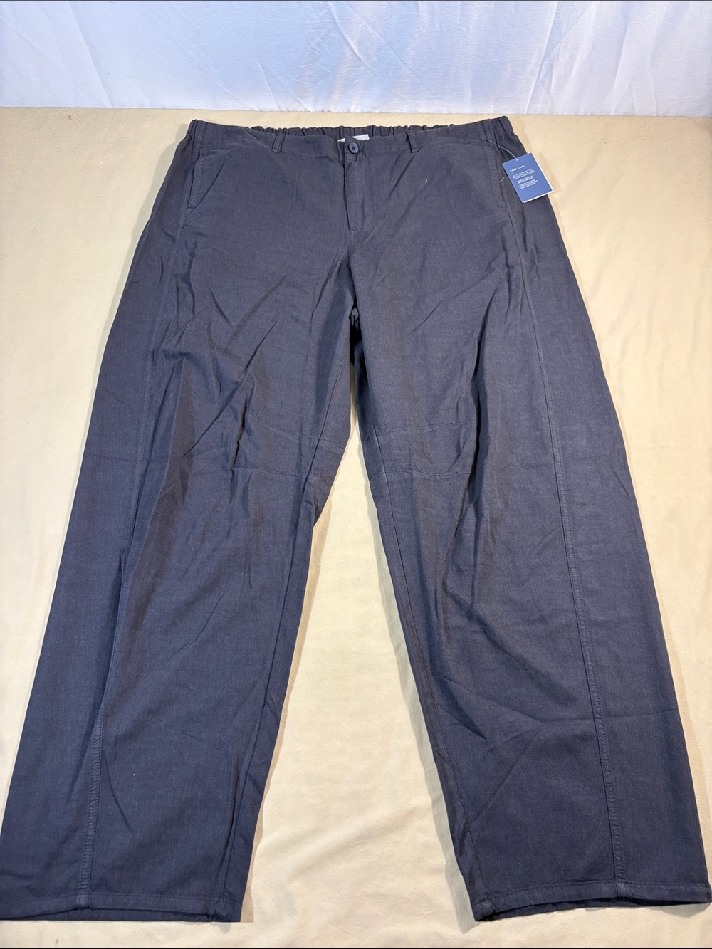 NWT Universal Thread 18 Charcoal Grey Barrel Leg Cotton Blend Pants